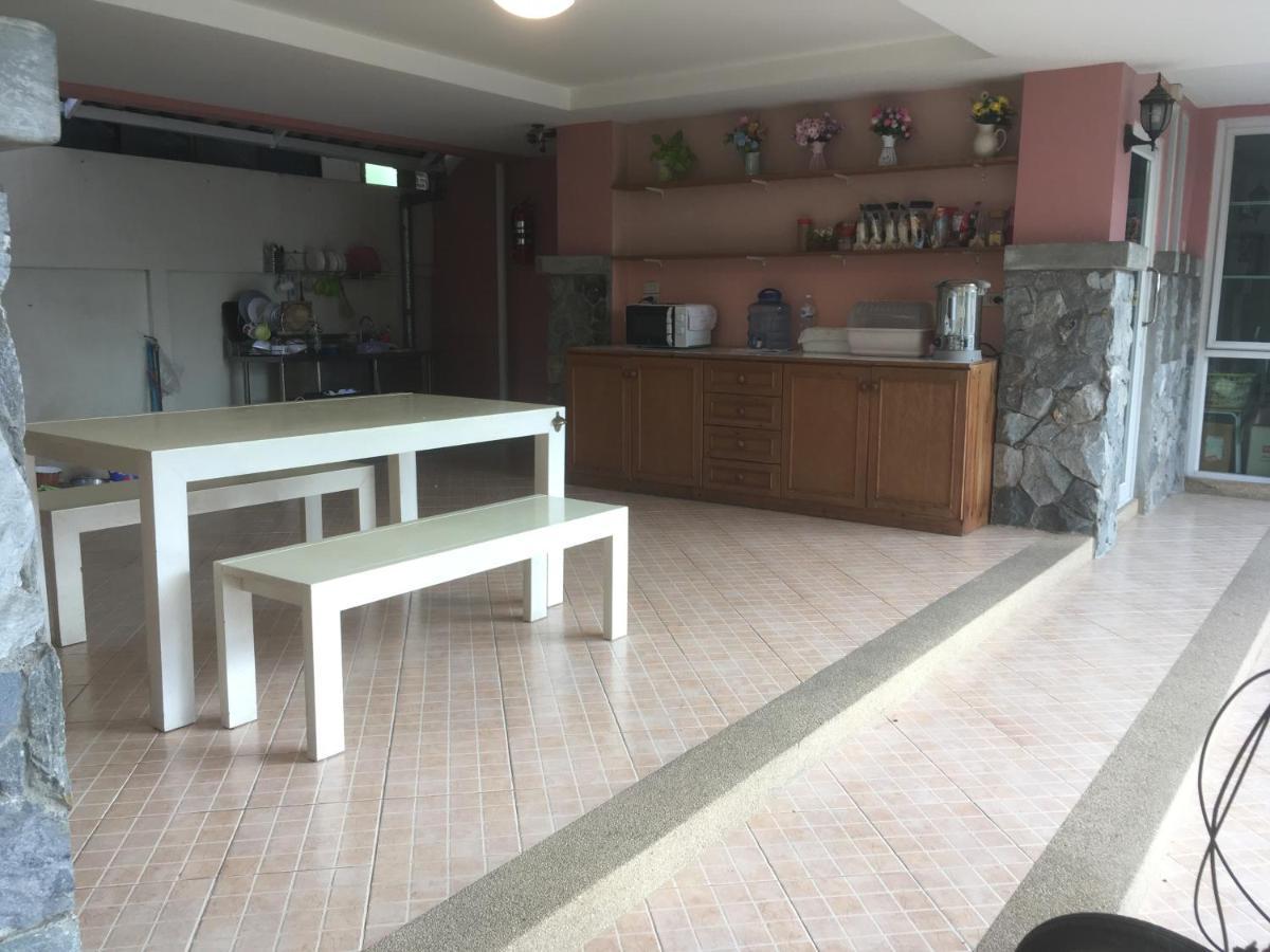 Triple Palms House Hotel Chiang Mai Ngoại thất bức ảnh