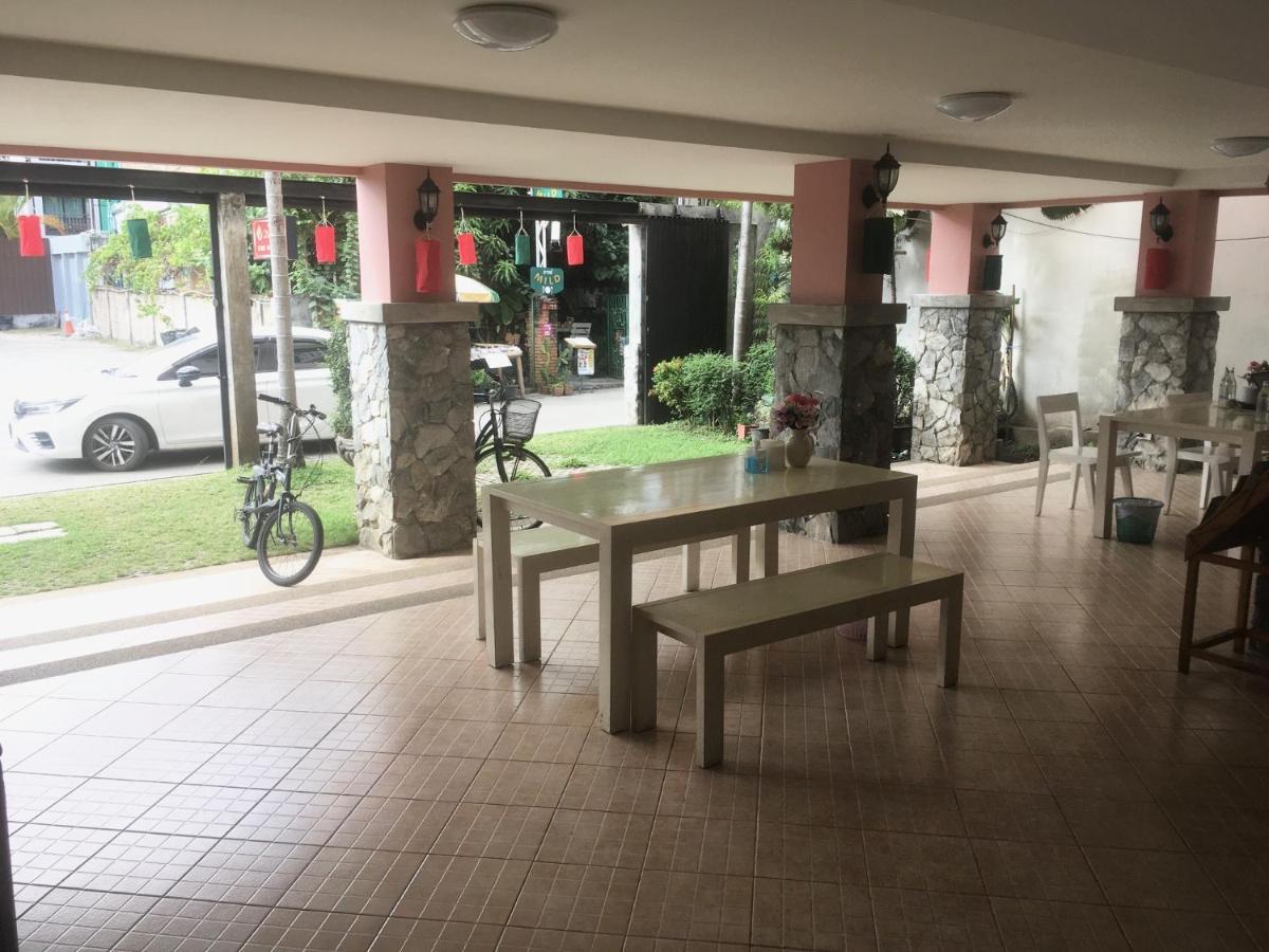 Triple Palms House Hotel Chiang Mai Ngoại thất bức ảnh